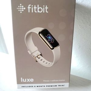 Fitbit Luxe sealed new in box